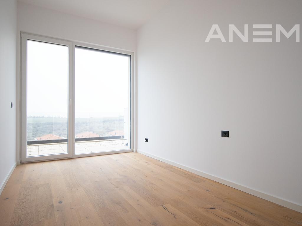 Penthouse në shitje 184.40m² + 64.95m² tarracë në Marigona Hill