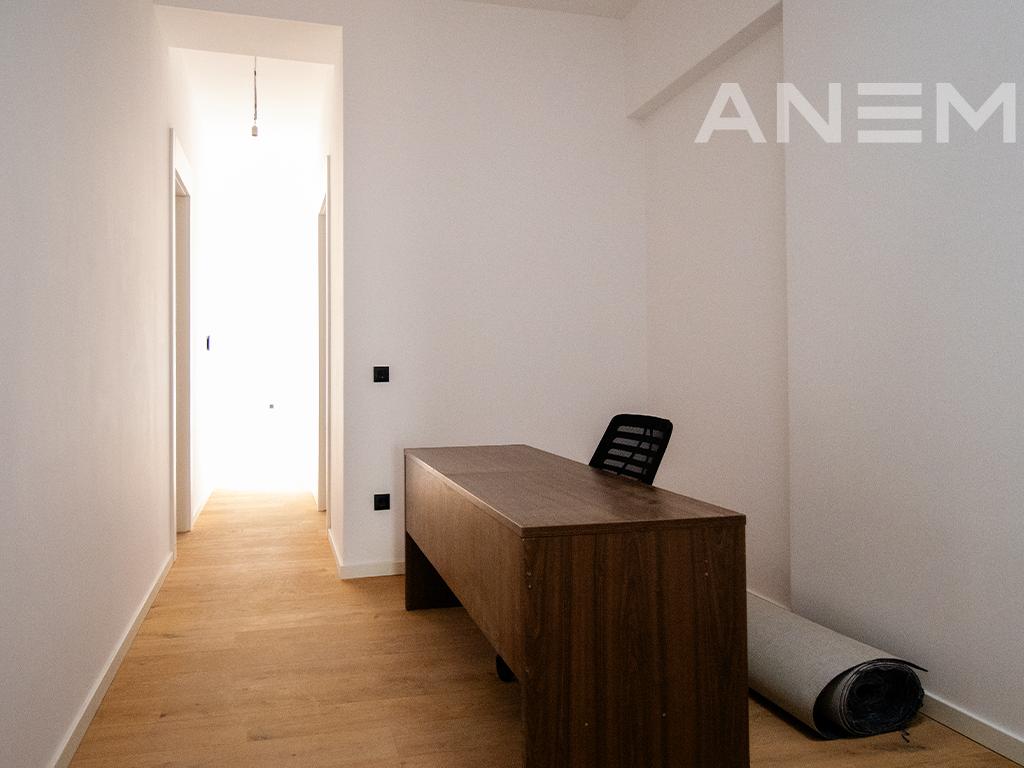 Penthouse në shitje 181.40m² + 64.95m² tarracë në Marigona Hill