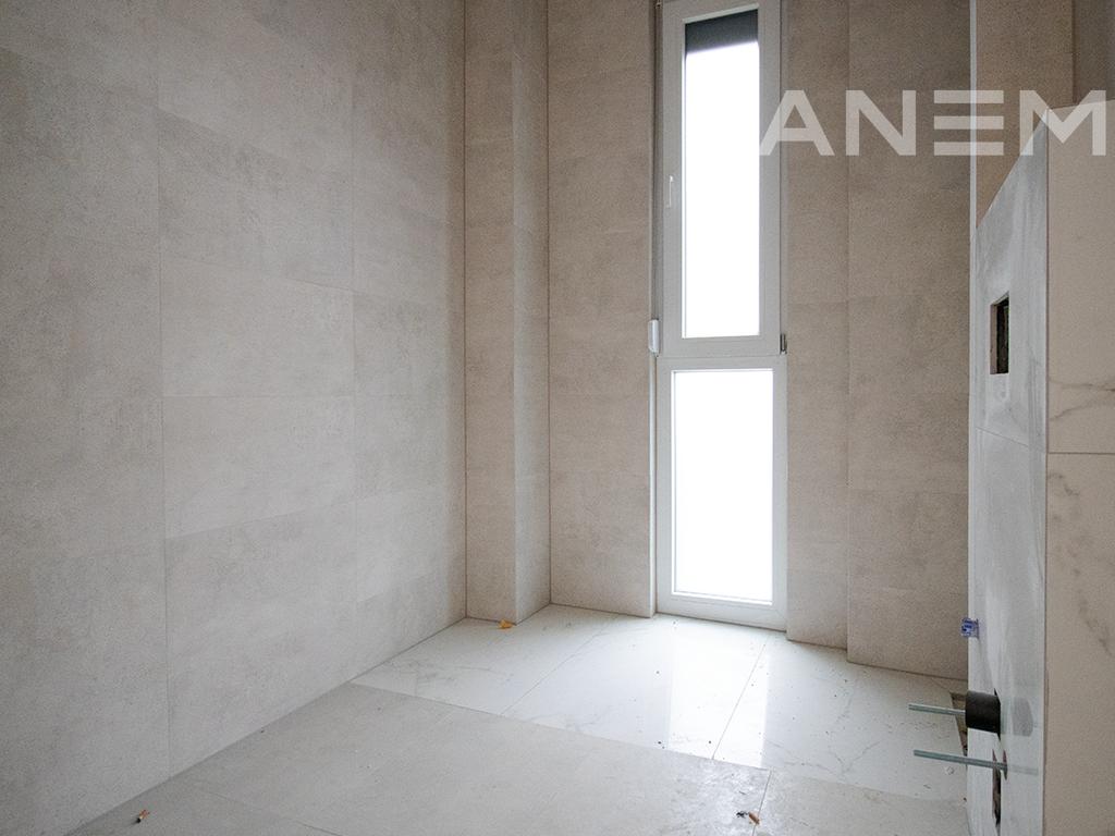 Penthouse në shitje 181.40m² + 64.95m² tarracë në Marigona Hill