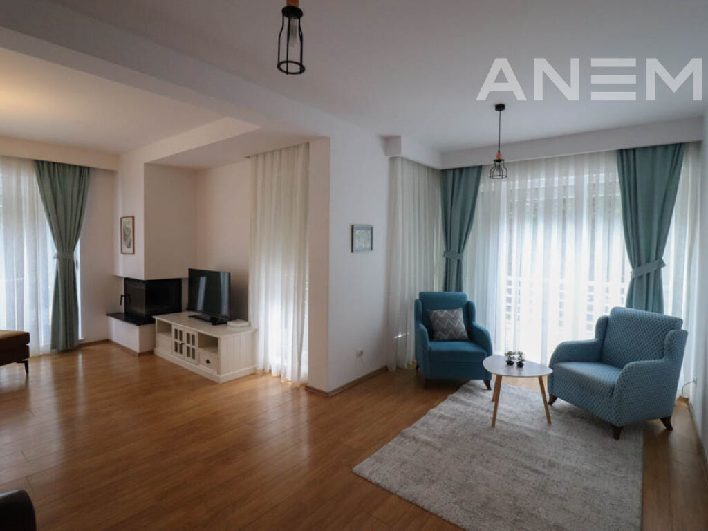 House for rent 174m² in Marigona Residence