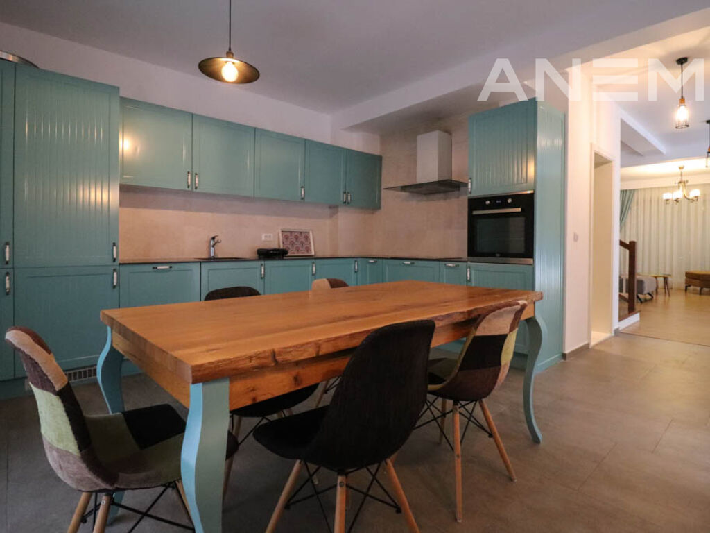 House for rent 174m² in Marigona Residence