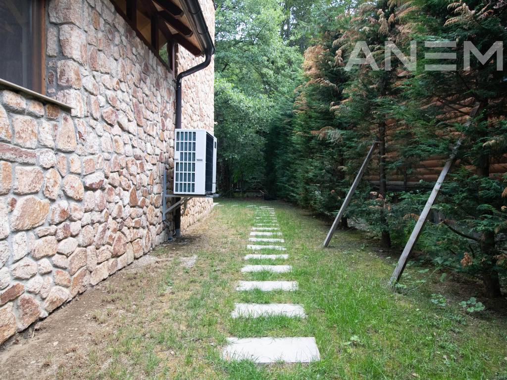 Vila moderne në shitje 253m² në Brezovicë