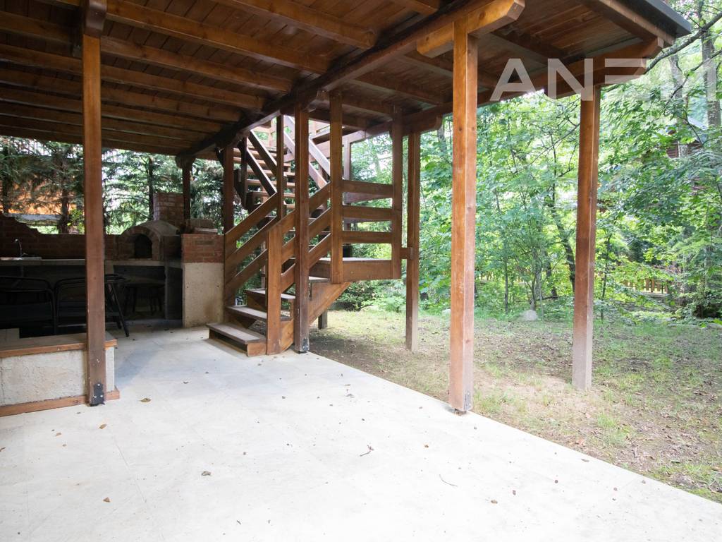 Vila moderne në shitje 253m² në Brezovicë