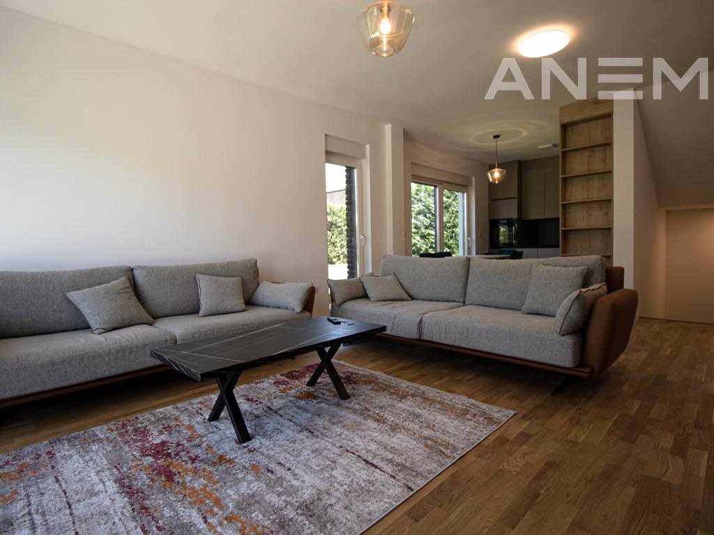 3 bedroom house for rent in Priam neighborhood