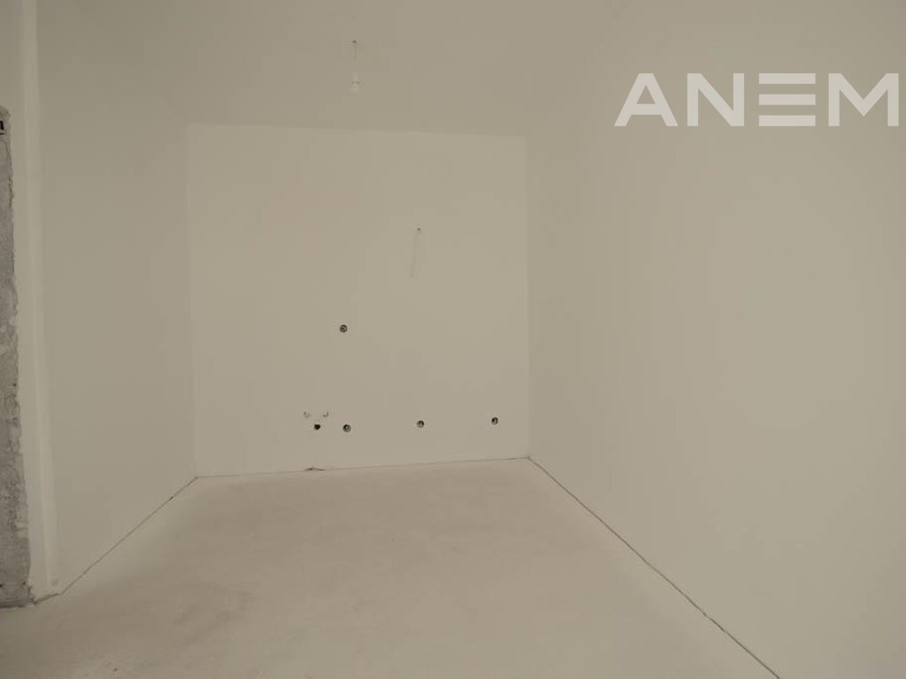 Banesë në shitje 99.98m² në Veternik