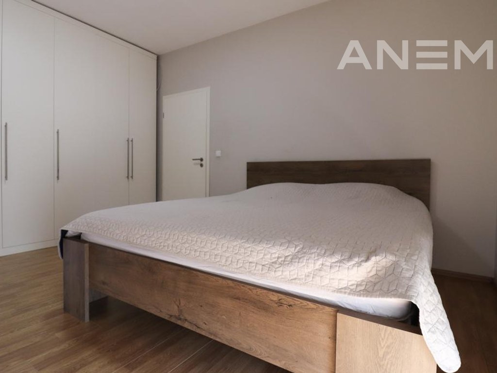 House for sale 174m² +42m² in the Marigona Residence neighborhood