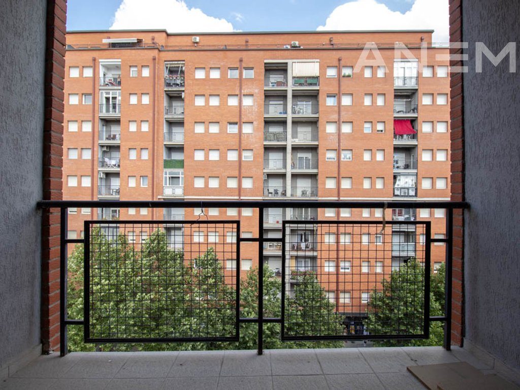 Banesë në shitje 97.8m² në Rrugën B9