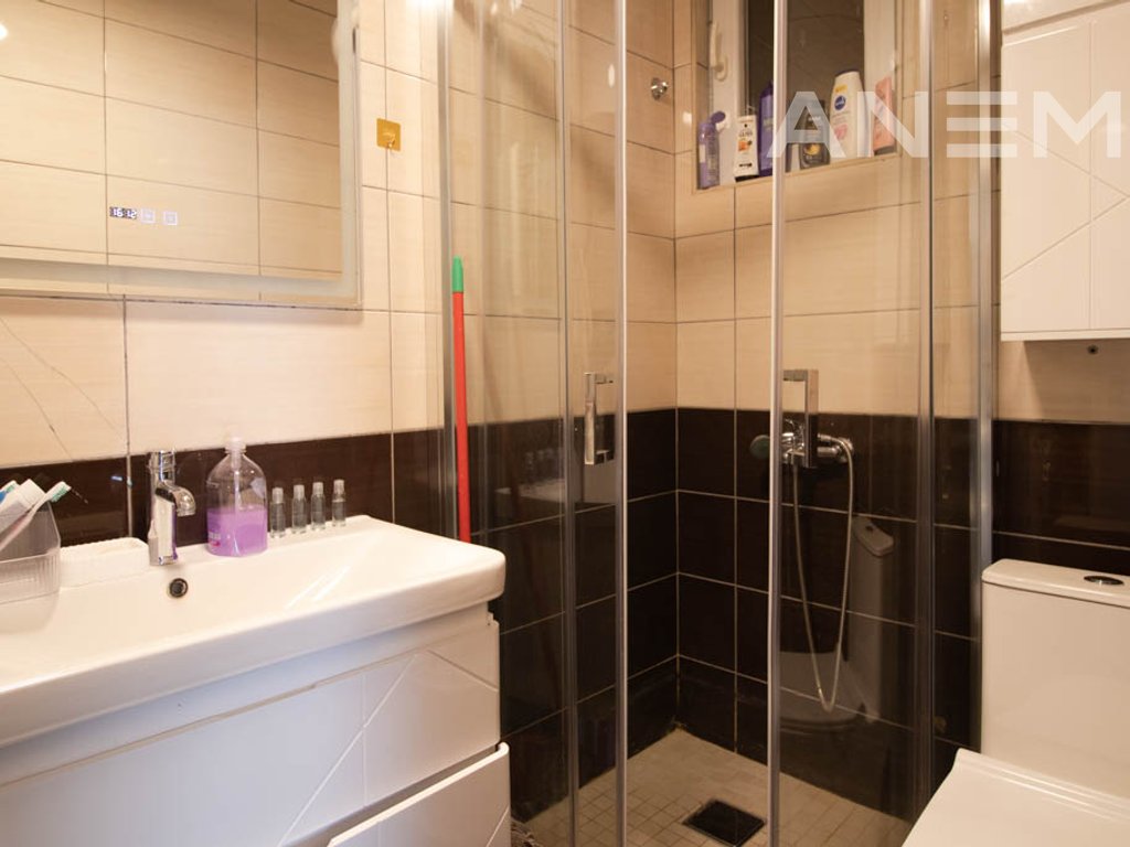 Banesë në shitje 79m² në Rrugën C6