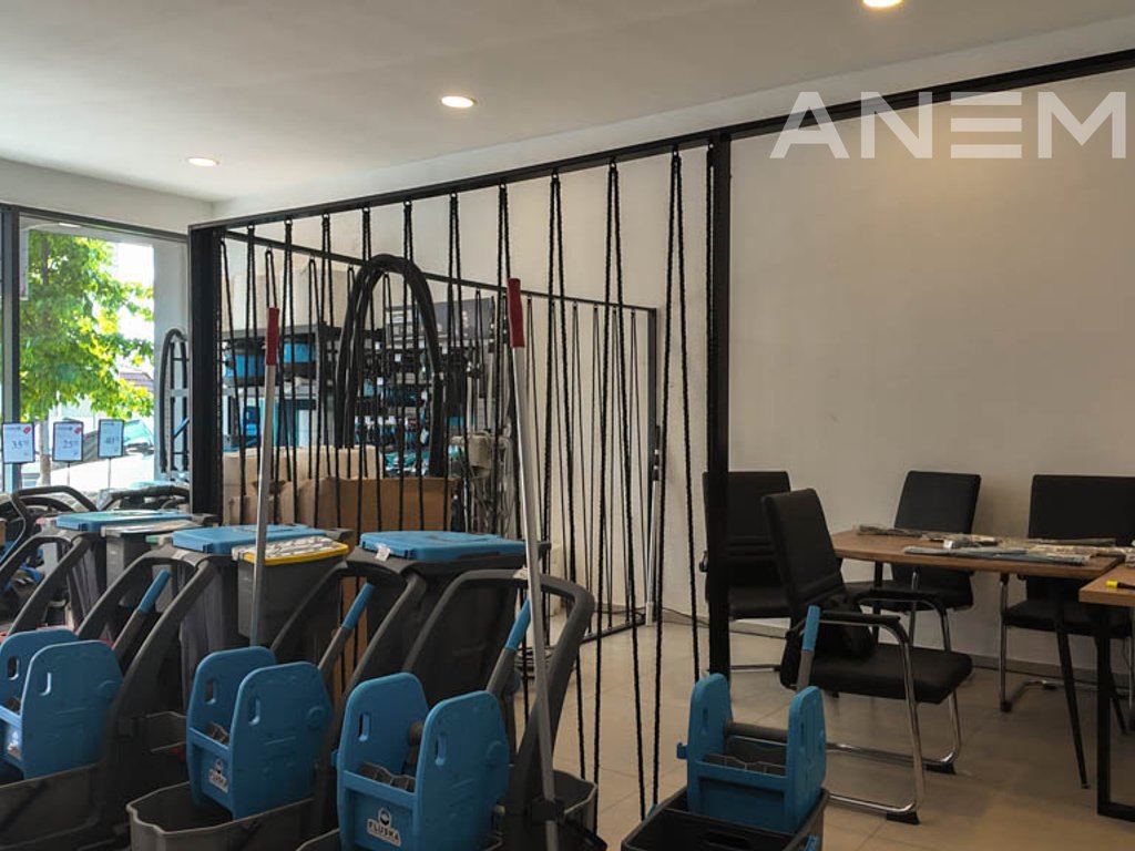 Lokal me qira me 1 hapësirë pune në Rrugën B