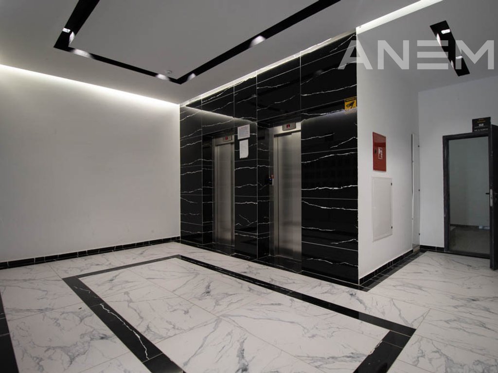 Banesë në shitje 107m² + 130m² te Prishtina e Re8