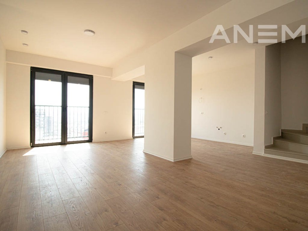 Duplex for rent with 3 bedrooms in the Lakrishtë neighborhood1
