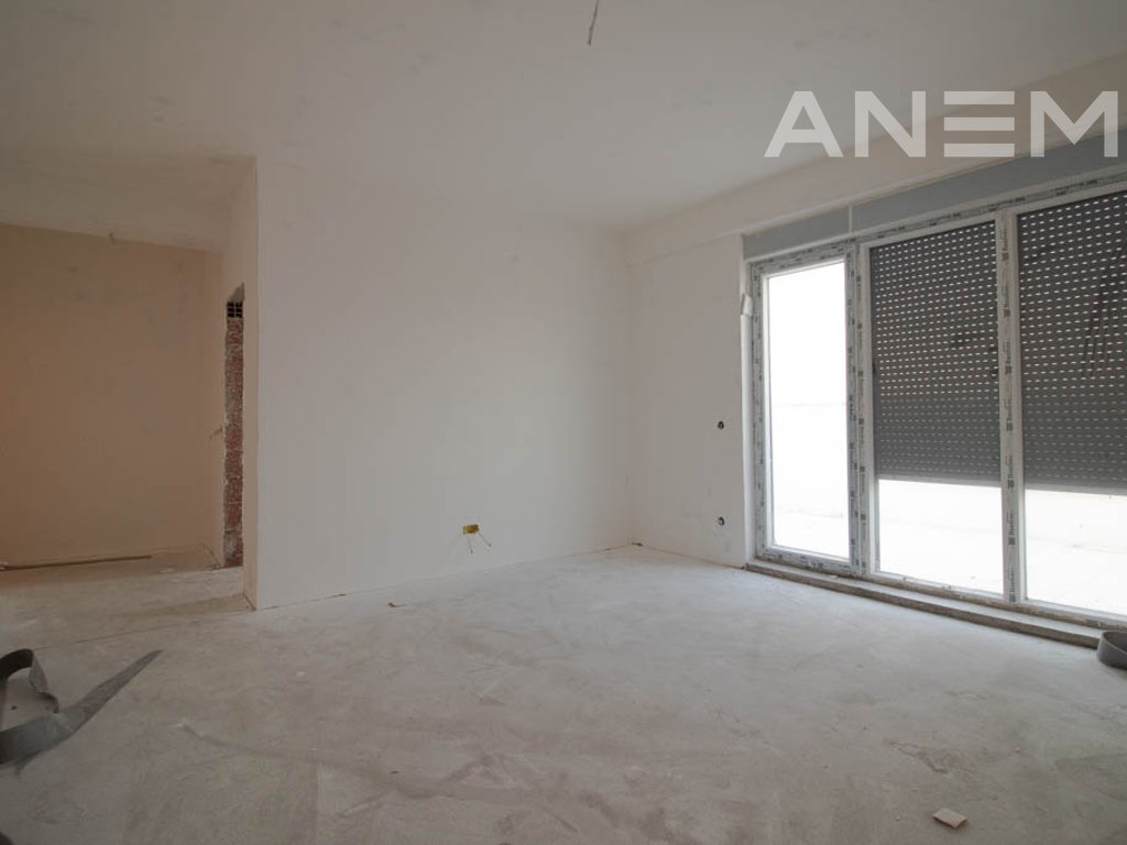 Penthouse në shitje 190m² + 100m² tarracë te Prishtina e Re7