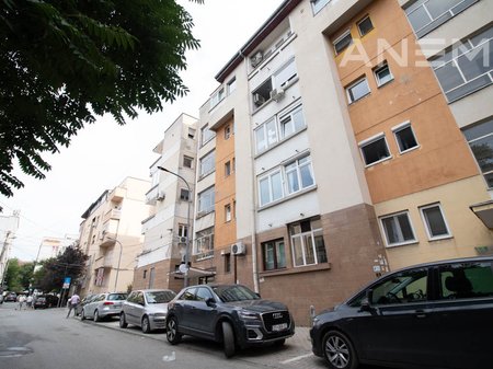 3-bedroom apartment for rent in the Center of Prishtina
