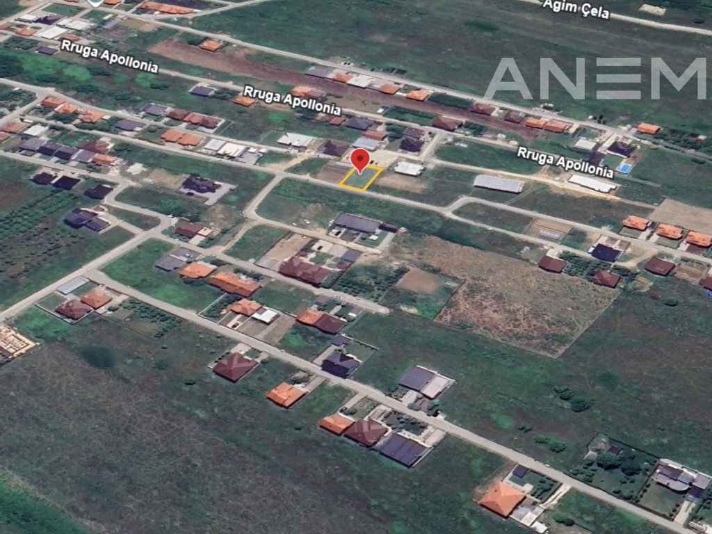 Land for sale 3.48 acres in the Kalabria neighborhood