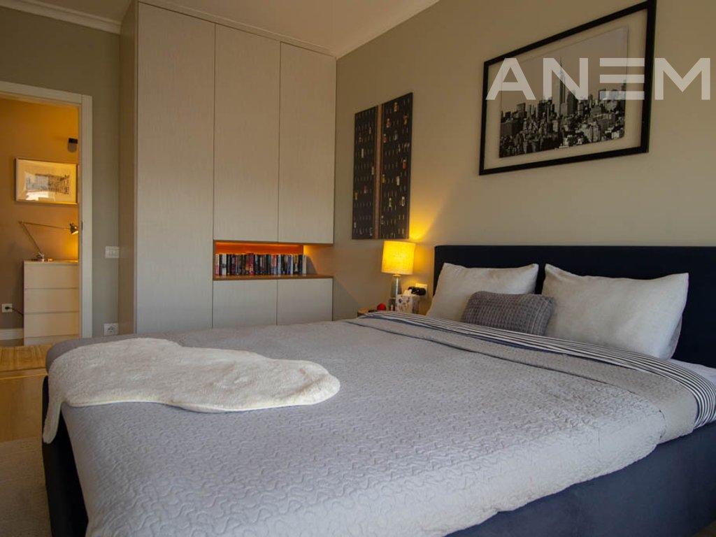 Banesë në shitje 159.6m² në Mati 1