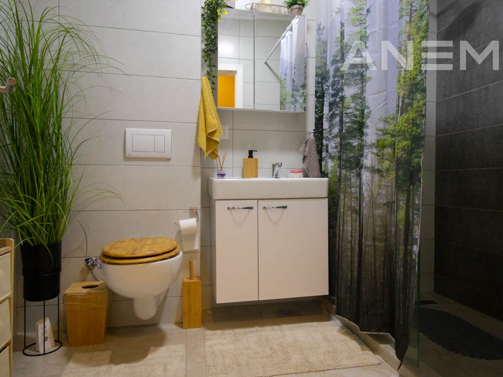 Banesë në shitje 159.6m² në Mati 1