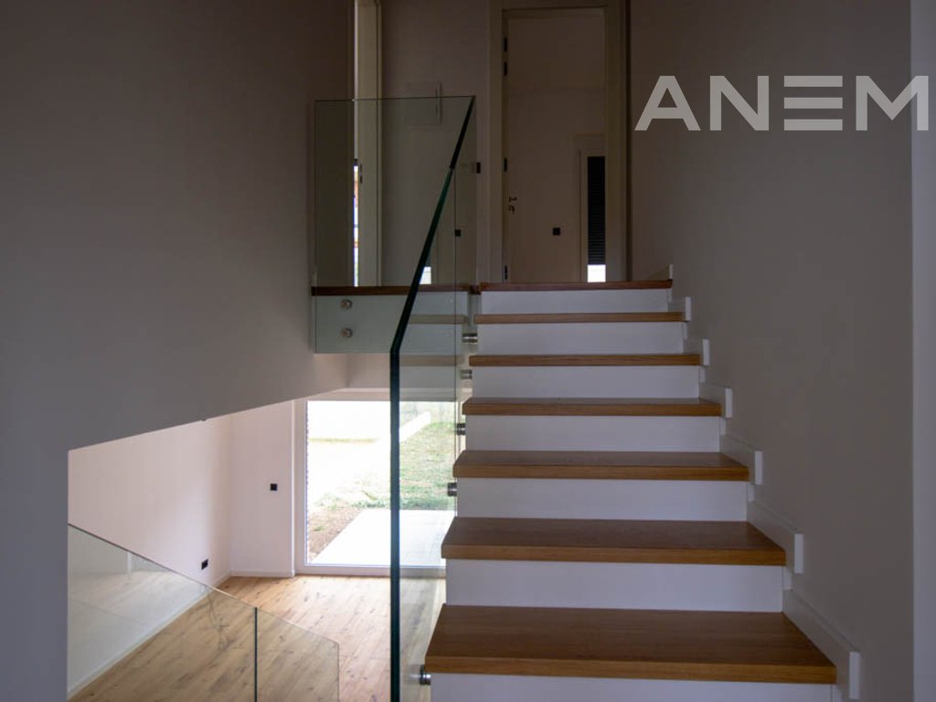 4-bedroom rental house in Marigona Hill