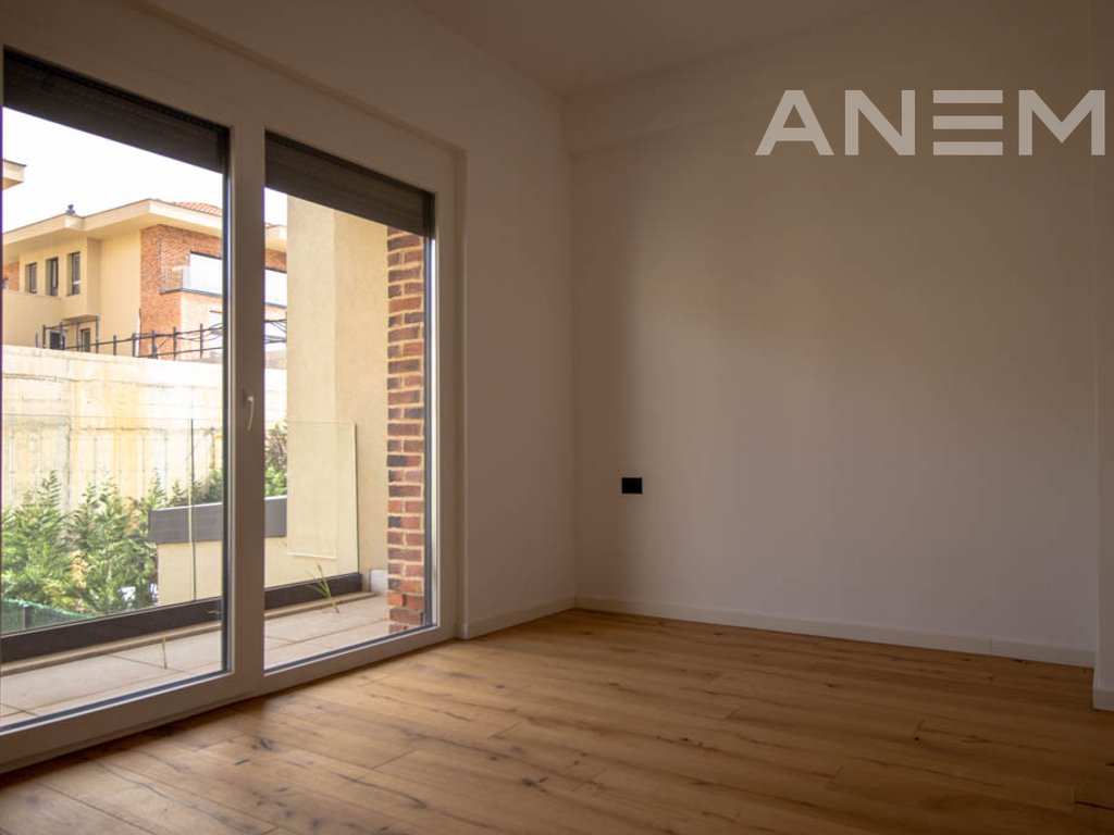 4-bedroom rental house in Marigona Hill