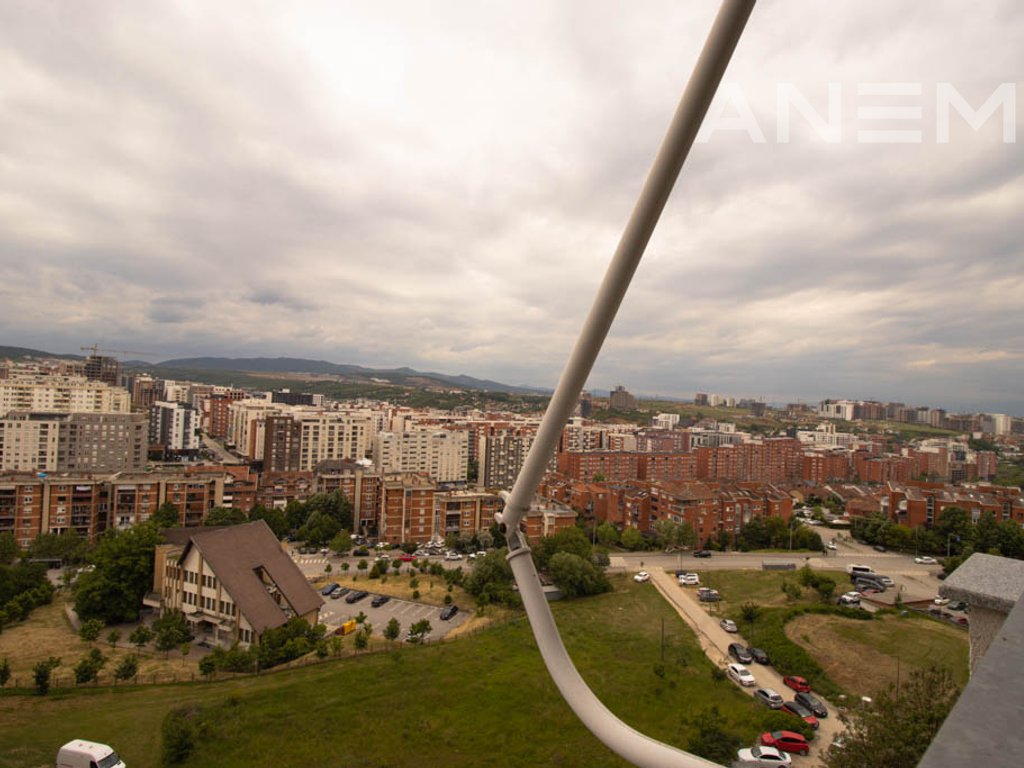 Apartment for rent 125.2m² in Bregu i Diellit neighborhood