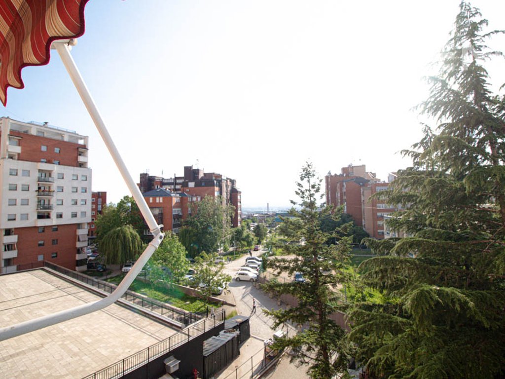 Apartment for sale 119.2m² in the Bregu i Diellit neighborhood