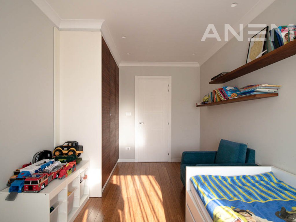 Apartment for sale 119.2m² in the Bregu i Diellit neighborhood