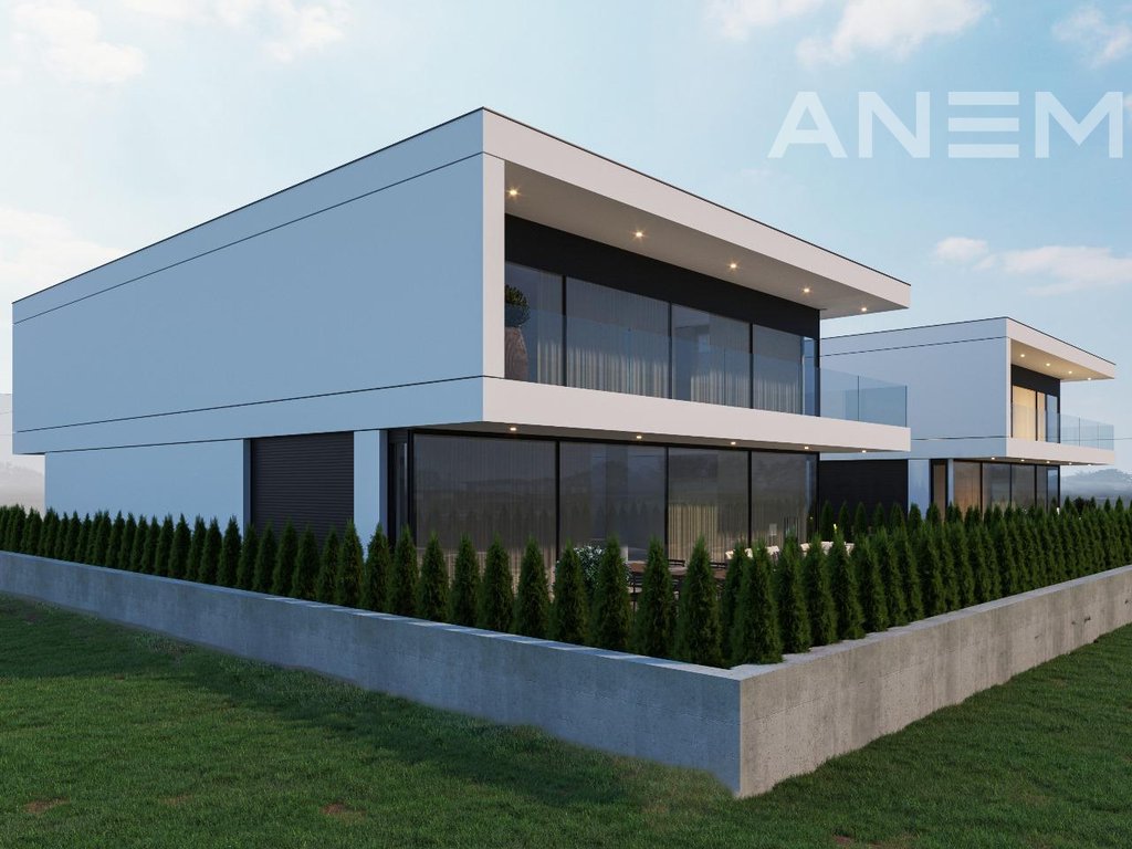 House for sale 366m² at the entrance of Marigona Residence
