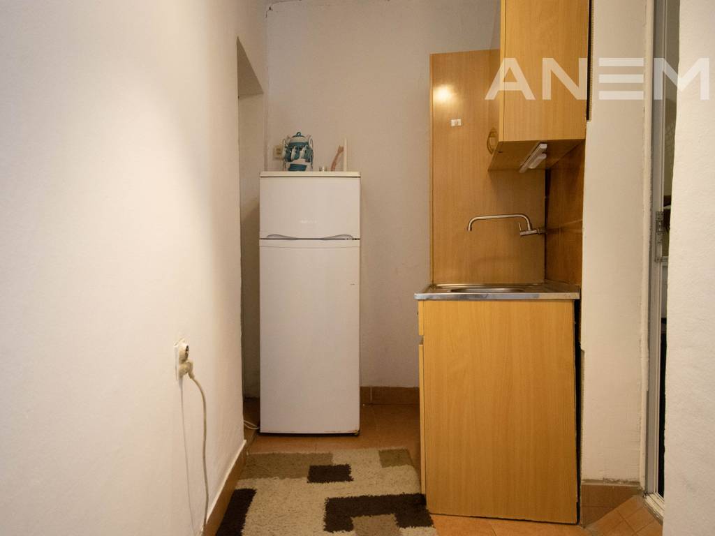 House floor for rent in the Arbëria neighborhood
