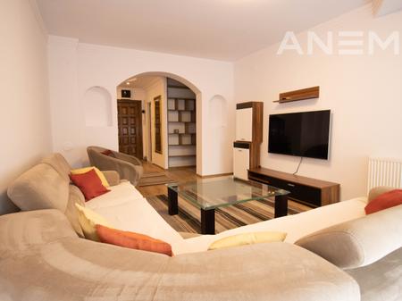 3-bedroom apartment for rent in the Bregu i Diellit neighborhood