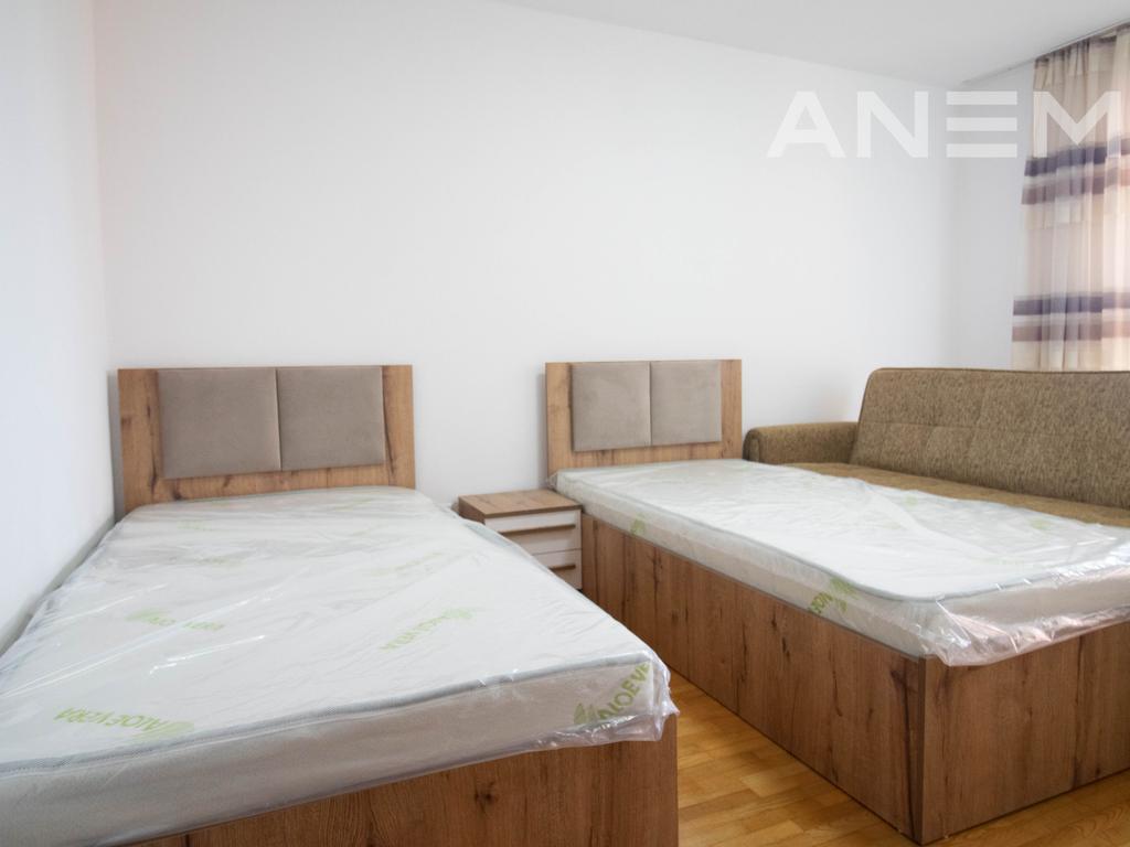 Banesë me qira me 2 dhoma gjumi në Lagjen e Spitalit