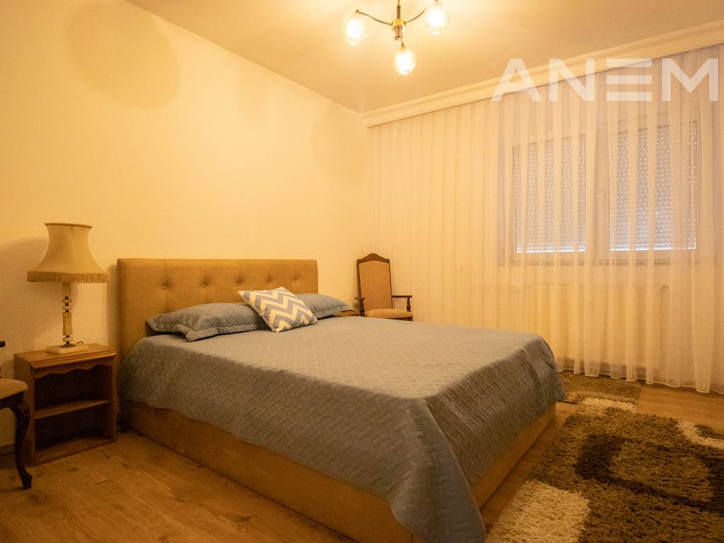 3-bedroom apartment for rent in the Bregu i Diellit neighborhood