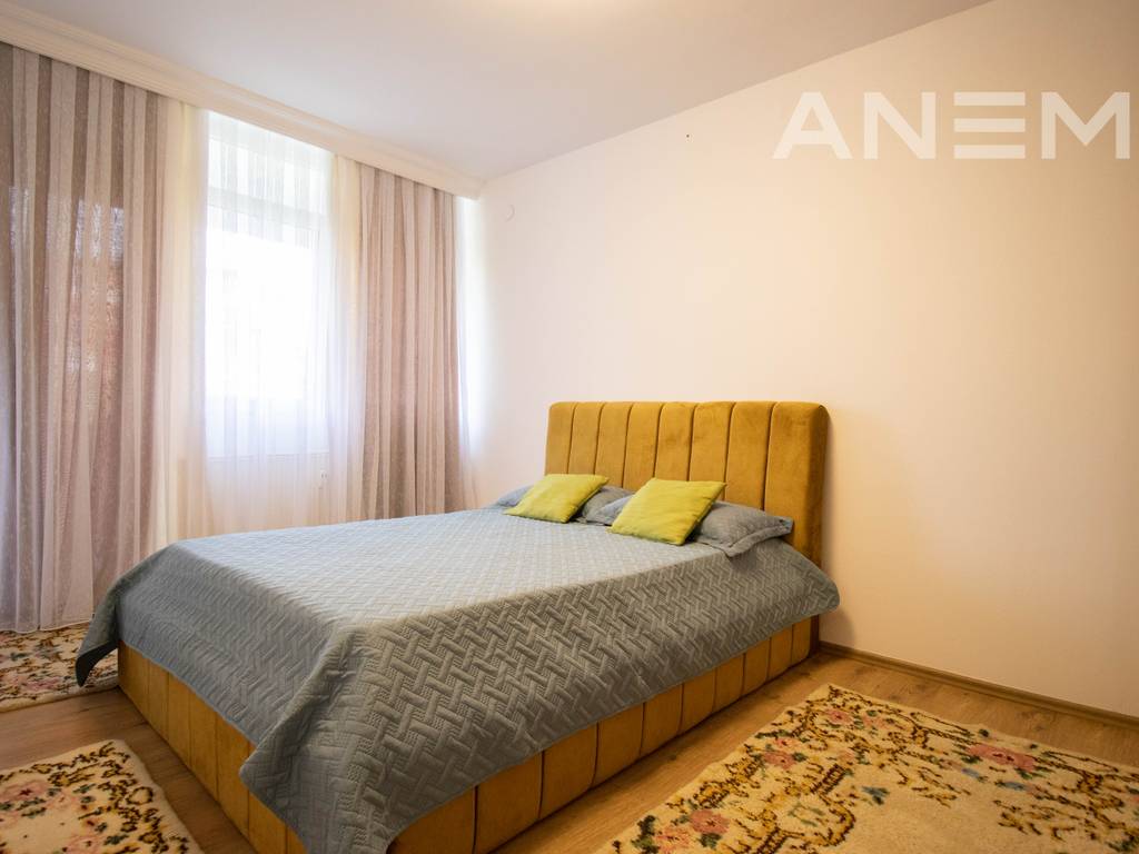 3-bedroom apartment for rent in the Bregu i Diellit neighborhood