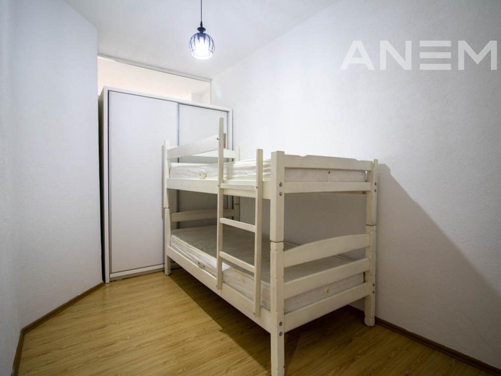 2 bedroom apartment for rent in Tophane.