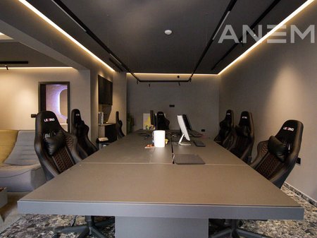 Zyre në shitje 60m² në Arbëri