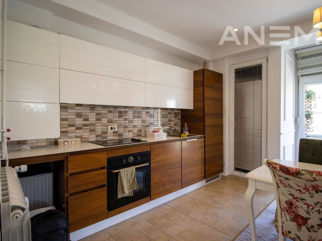 Banesë në shitje 51m² në Bregun e Diellit