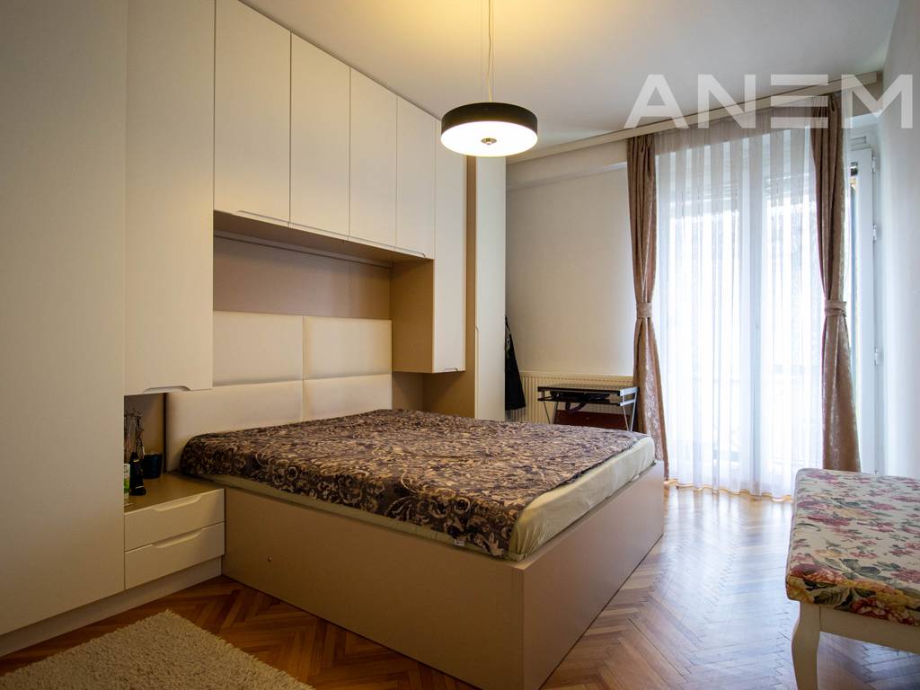 Banesë në shitje 51m² në Bregun e Diellit