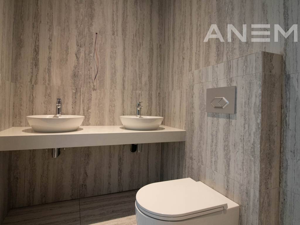 Zyre me qira 116.7m² në Aktash