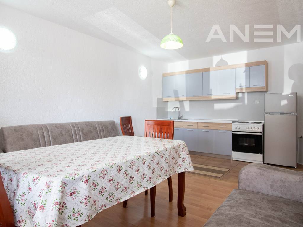 Apartment for rent with 2 bedrooms in the Arbëria neighborhood