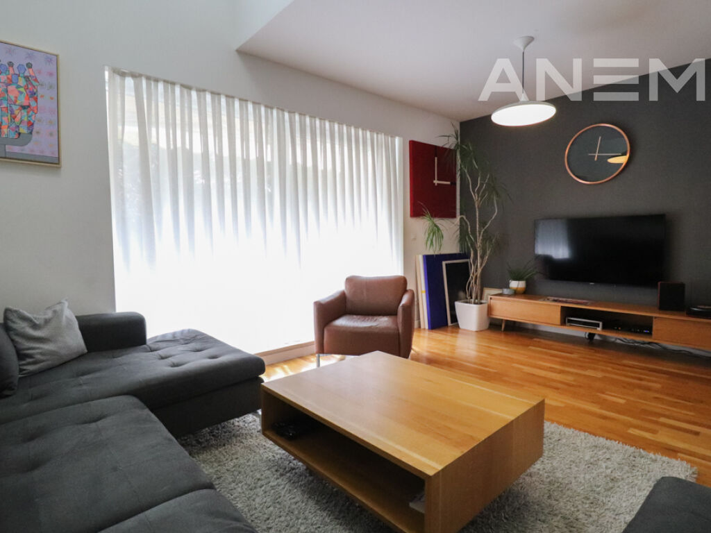 Shtëpi në shitje 174m² +42m² në lagjen Marigona Residence2