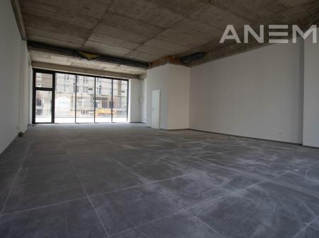 Lokal me qira 100m² në Veternik
