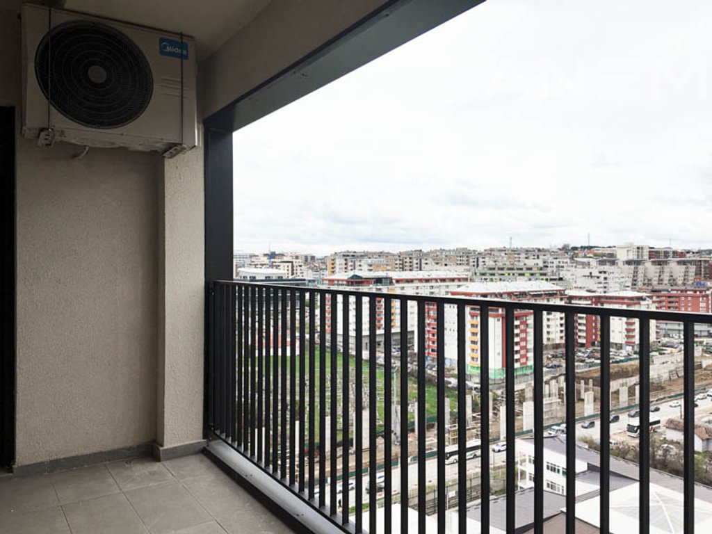 Office for rent 131m² in Lakrishta neighborhood