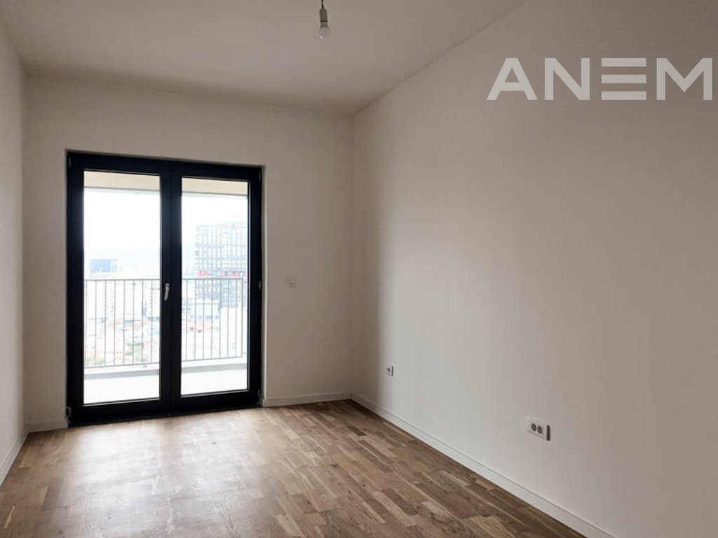 Office for rent 131m² in Lakrishta neighborhood