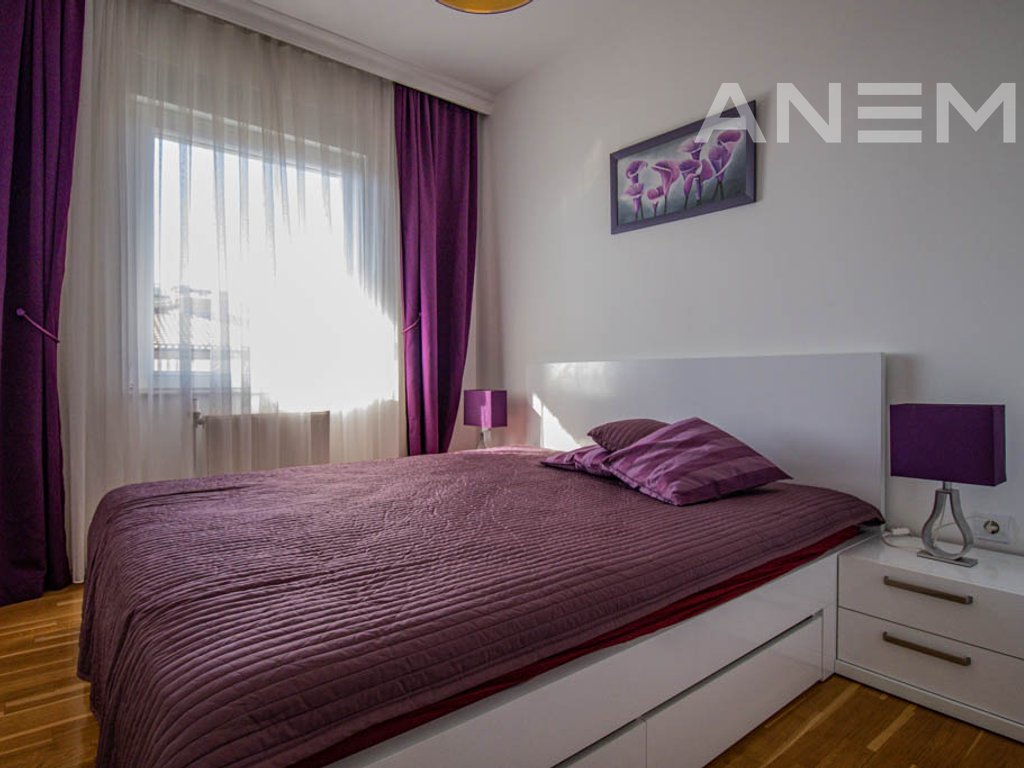 Banesë me qira me 1 dhomë gjumi në Kalabri