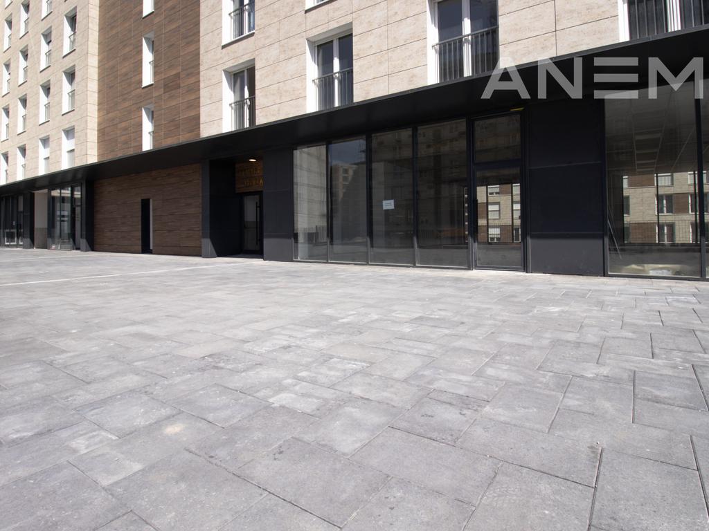 Lokal me qira 100m² në Veternik