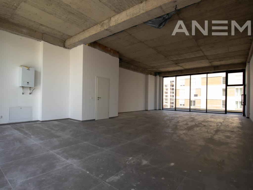 Lokal me qira 100m² në Veternik