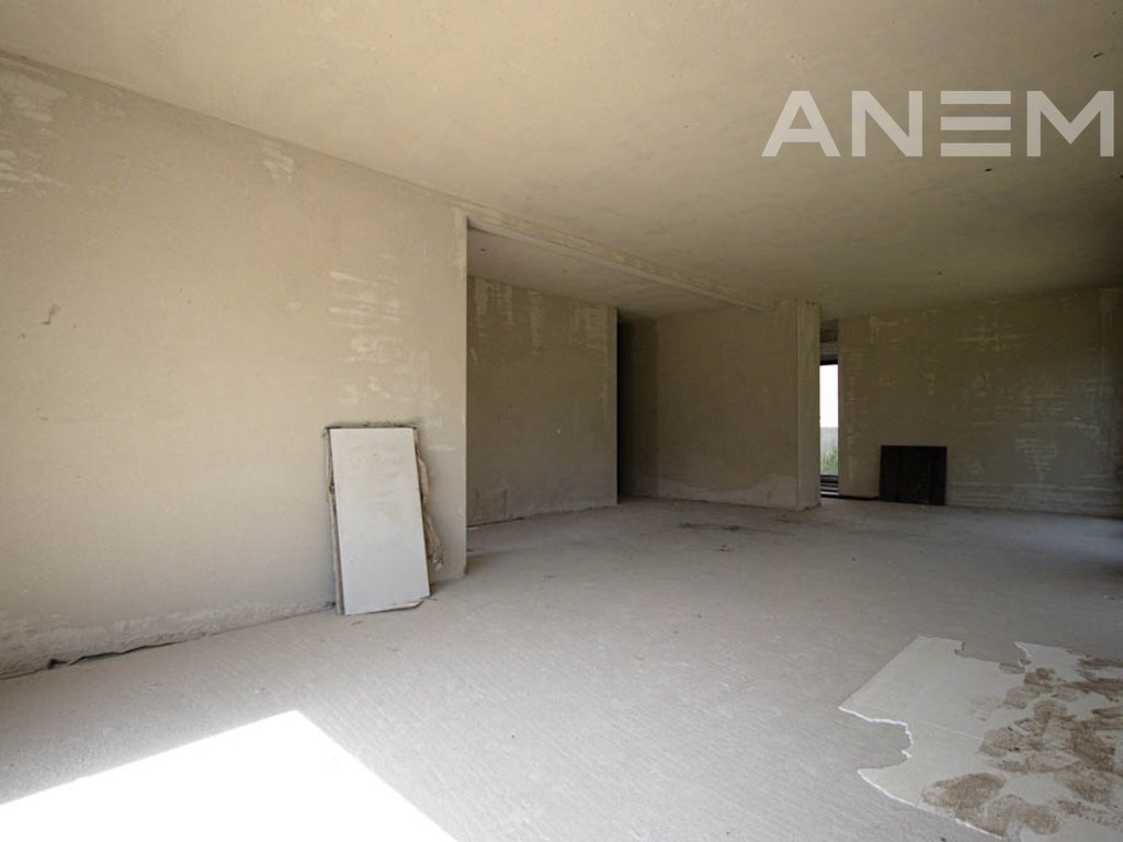Shtëpi në shitje 445m² në lagjen Qendresa Home