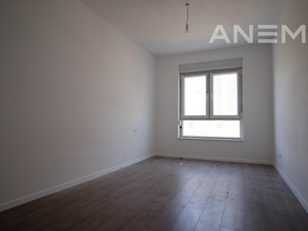 Banesë në shitje 85.3m² në Rrugën C