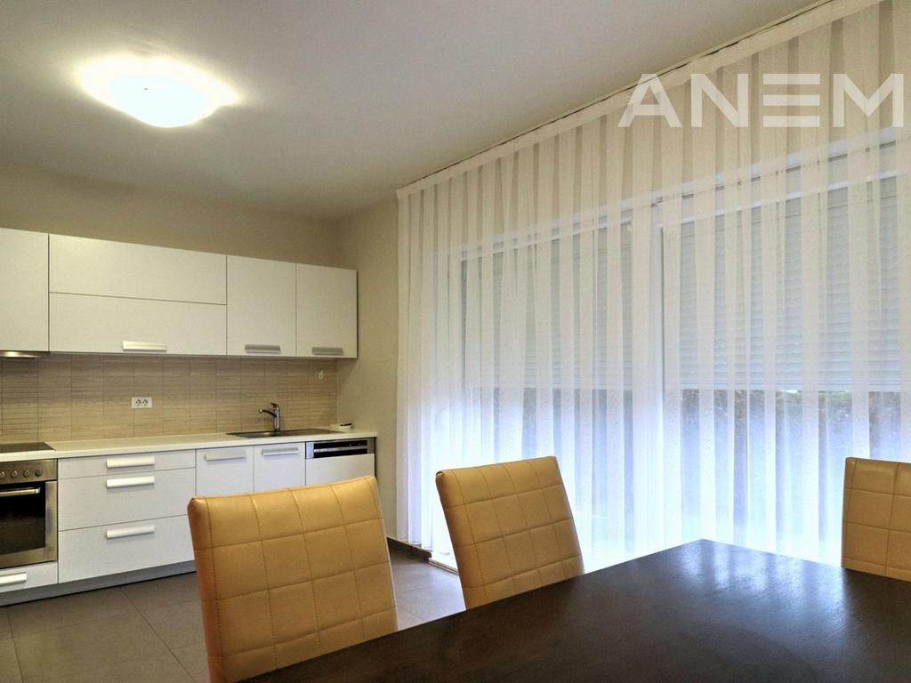 House for sale 174m² in the Marigona Residence neighborhood