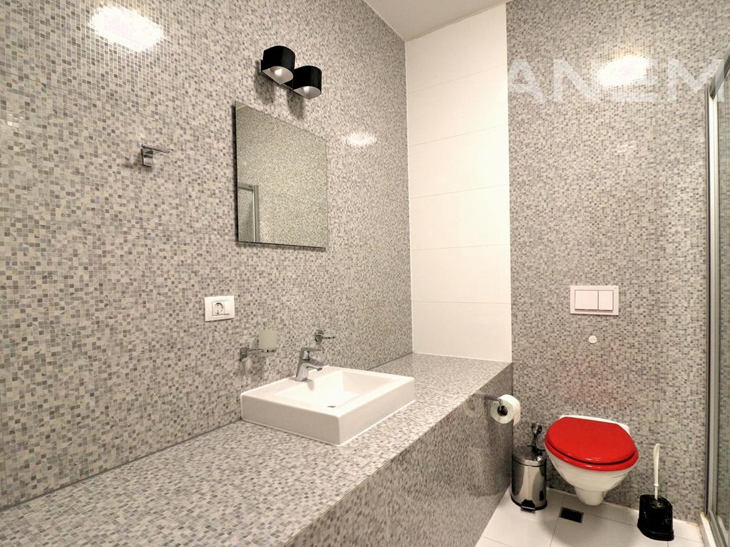 House for sale 174m² in the Marigona Residence neighborhood