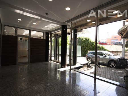 Objekt me qira 500m² në Qendër të Prishtinës