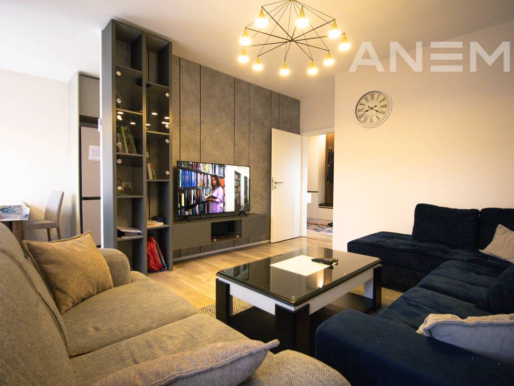 Banesë në shitje 85.27m² në Arbëri